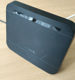 OpenWRT 15 Firmware auf dem D-Link DIR300NRUB7 WLAN Router